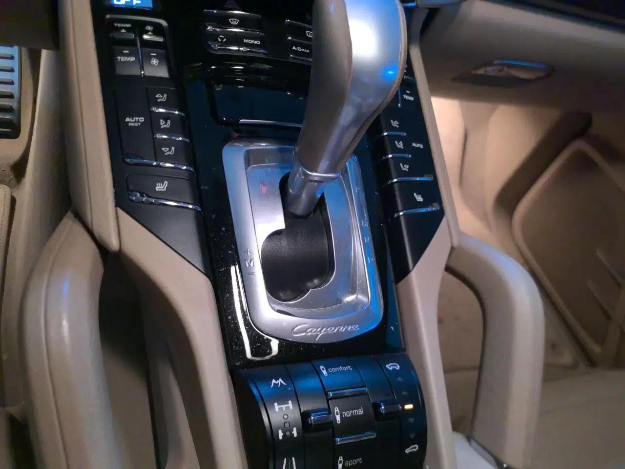 Porsche Cayenne 2011 Cayenne 3.0T — миниатюра 14