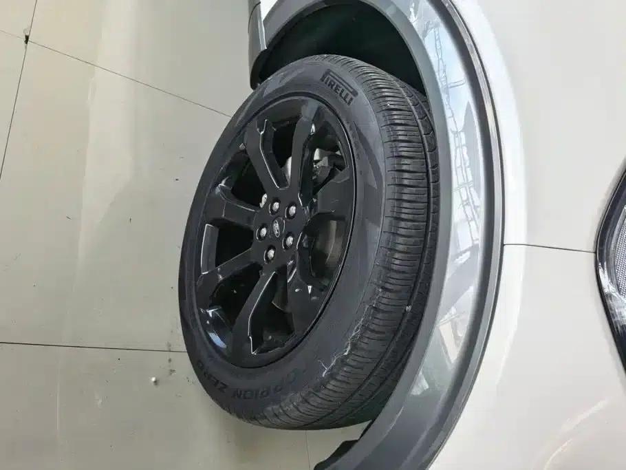 2020 Ford Explorer EcoBoost 285 AWD Sport ST-LINE 7-Seater — миниатюра 6