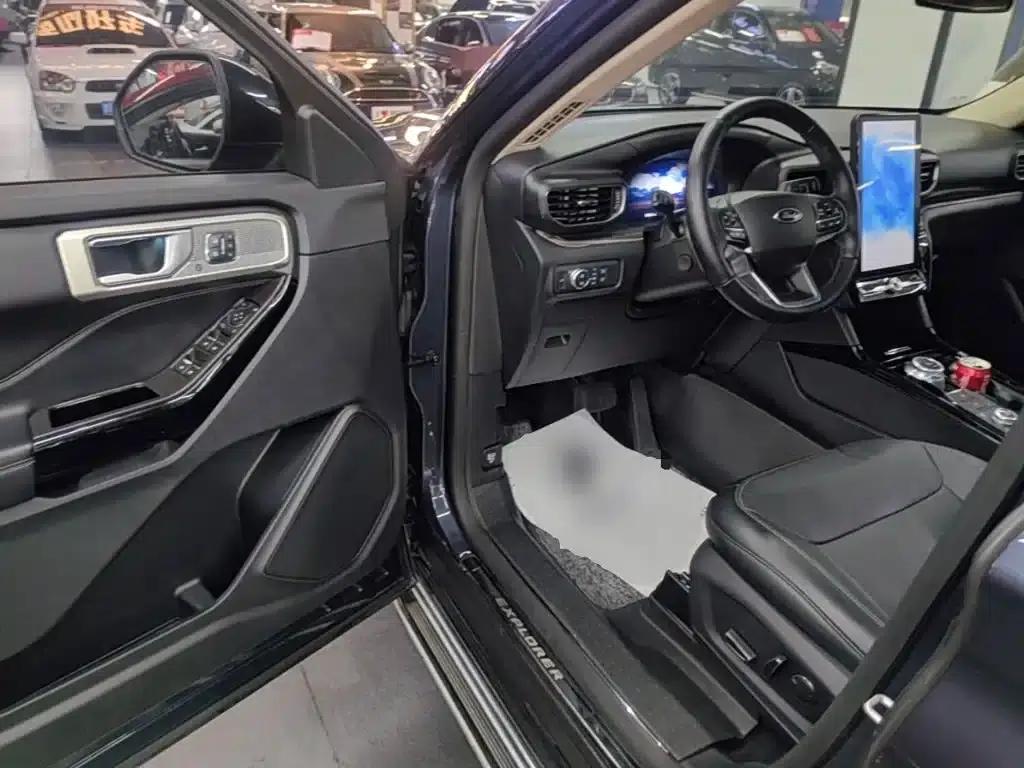2020 Ford Explorer EcoBoost 285 AWD Titanium Edition (6-seater) — миниатюра 16
