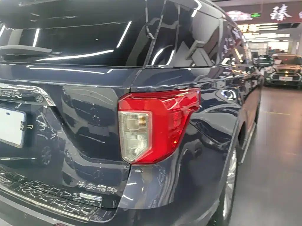 2020 Ford Explorer EcoBoost 285 AWD Titanium Edition (6-seater) — миниатюра 8