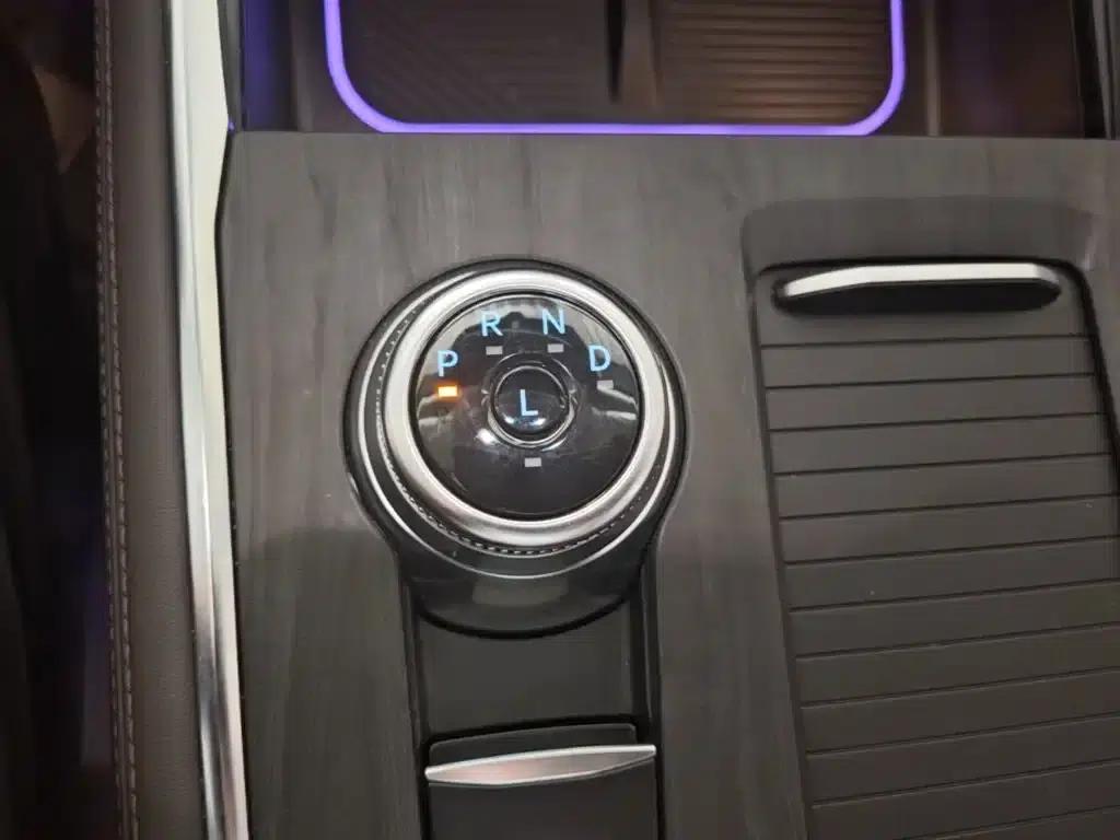 2024 Ford Explorer 2.3T EcoBoost AWD Titanium Edition (6-seater) — миниатюра 14