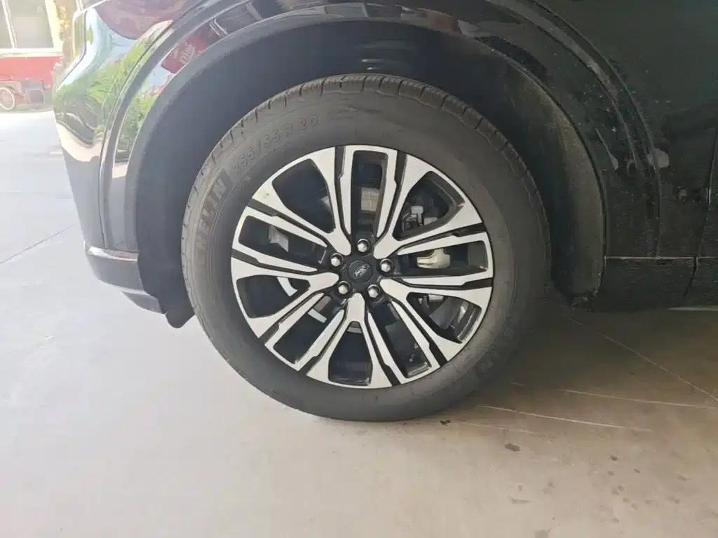 2024 Ford Explorer 2.3T EcoBoost AWD Titanium Edition (6-seater) — миниатюра 23