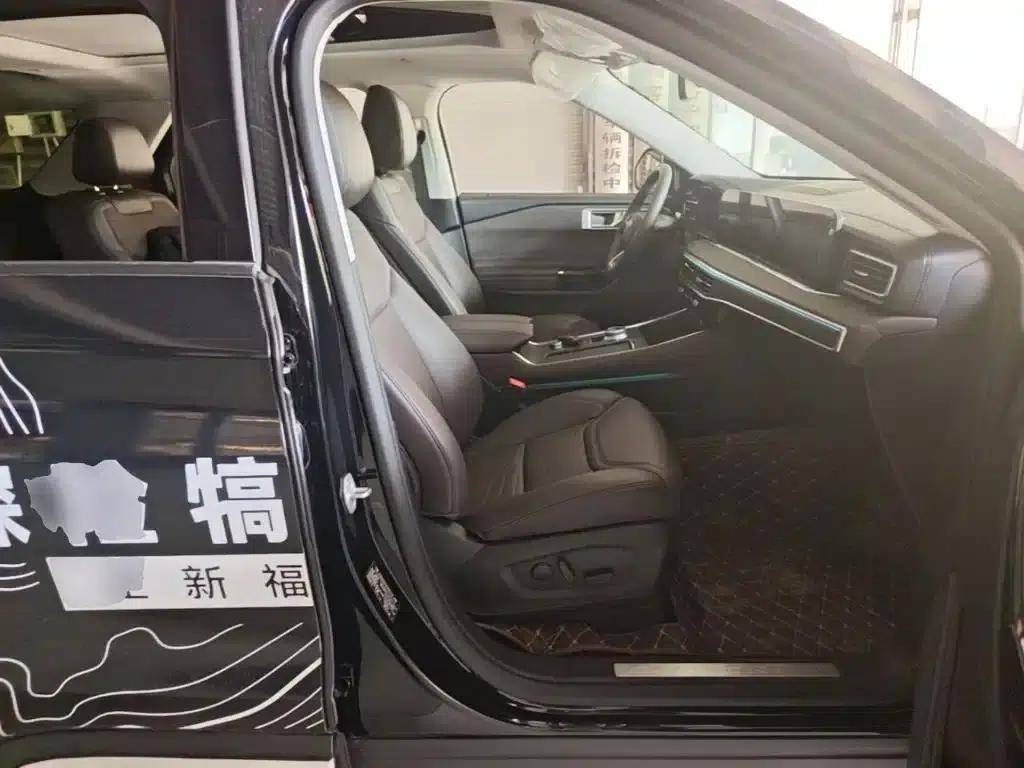 2024 Ford Explorer 2.3T EcoBoost AWD Titanium Edition (6-seater) — миниатюра 25
