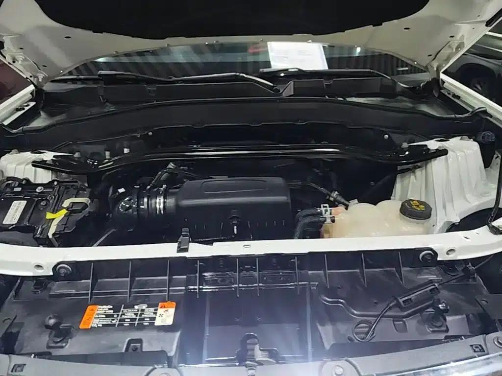 2020 Ford Explorer EcoBoost 285 Rear-Wheel Drive Fashion Edition 6-Seater — миниатюра 20