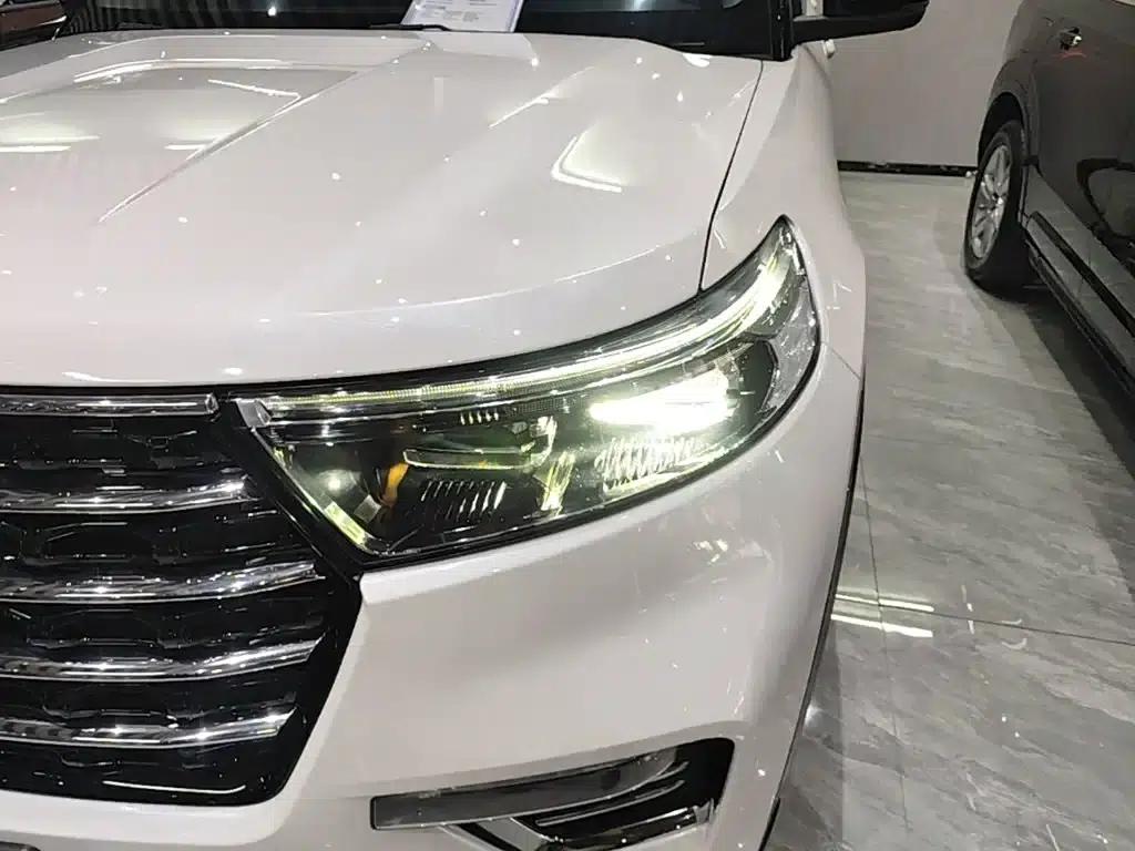 2020 Ford Explorer EcoBoost 285 Rear-Wheel Drive Fashion Edition 6-Seater — миниатюра 24