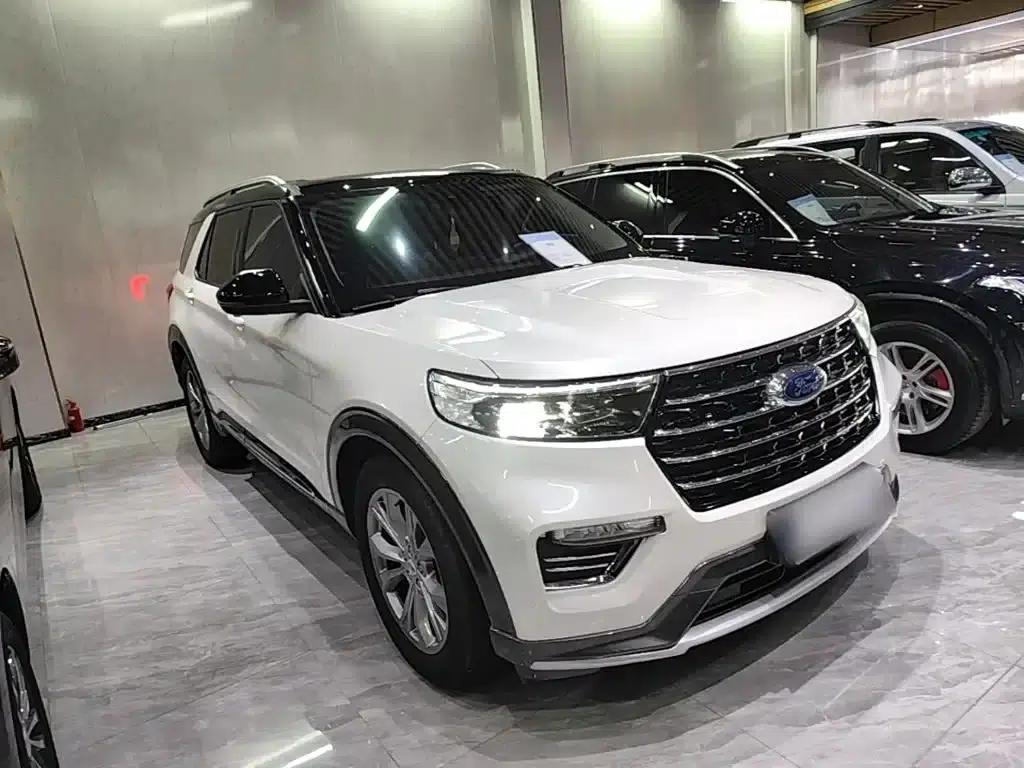 2020 Ford Explorer EcoBoost 285 Rear-Wheel Drive Fashion Edition 6-Seater — миниатюра 4