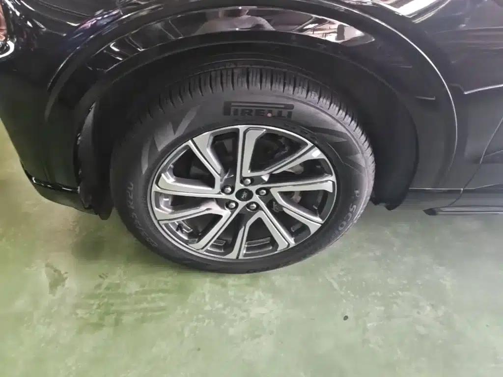 Explorer 2024 2.3T EcoBoost AWD Fashion Plus Edition 7-seater — миниатюра 23