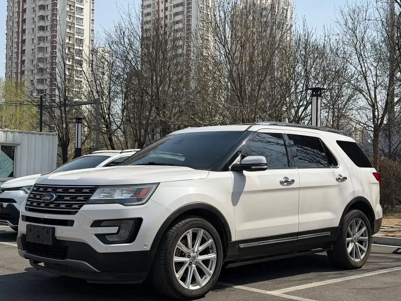 2016 Explorer 2.3T Elite Edition (Imported) — миниатюра 1