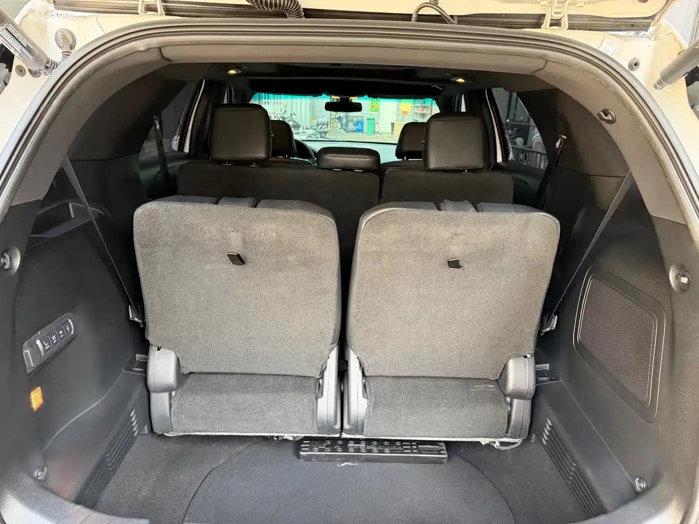 2016 Explorer 2.3T Elite Edition (Imported) — миниатюра 11