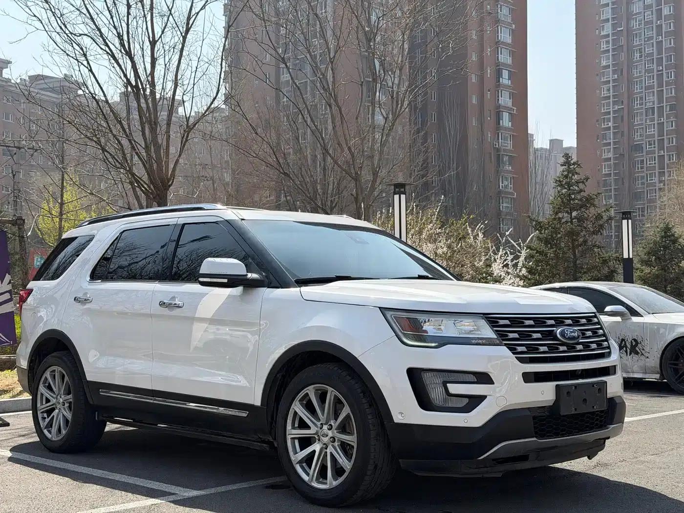 2016 Explorer 2.3T Elite Edition (Imported) — миниатюра 3