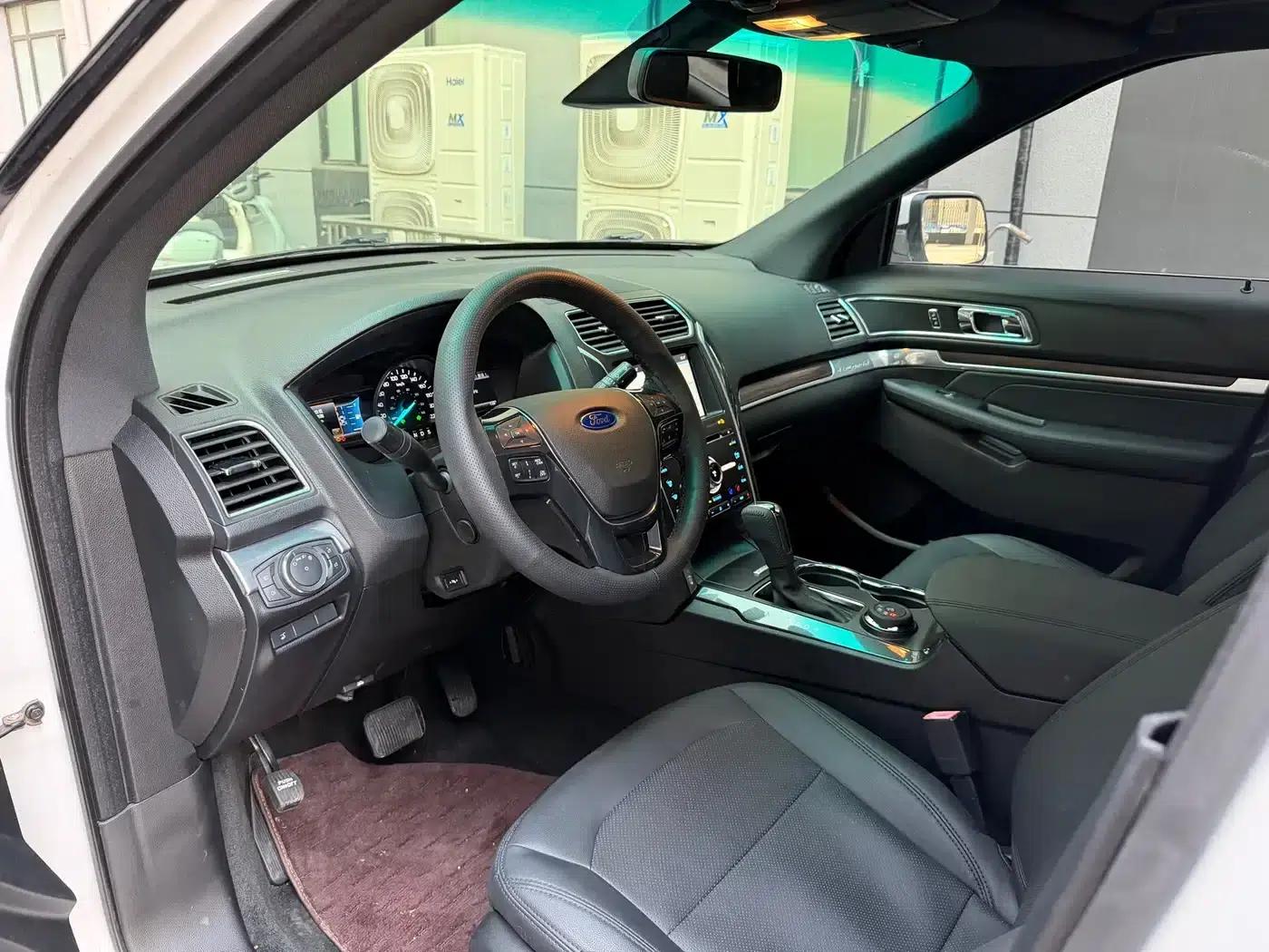 2016 Explorer 2.3T Elite Edition (Imported) — миниатюра 4