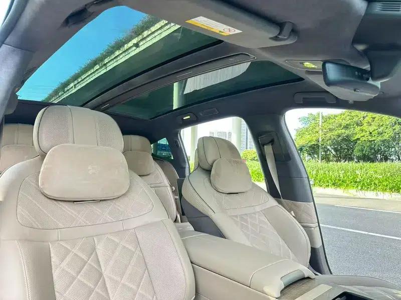 NIO ET9 2025 102kWh Signature Edition — миниатюра 3