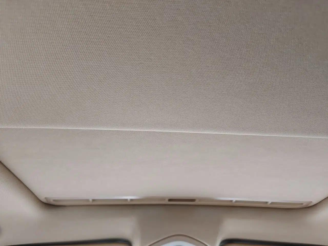 Porsche Panamera 2010 Panamera 4 3.6L — миниатюра 18
