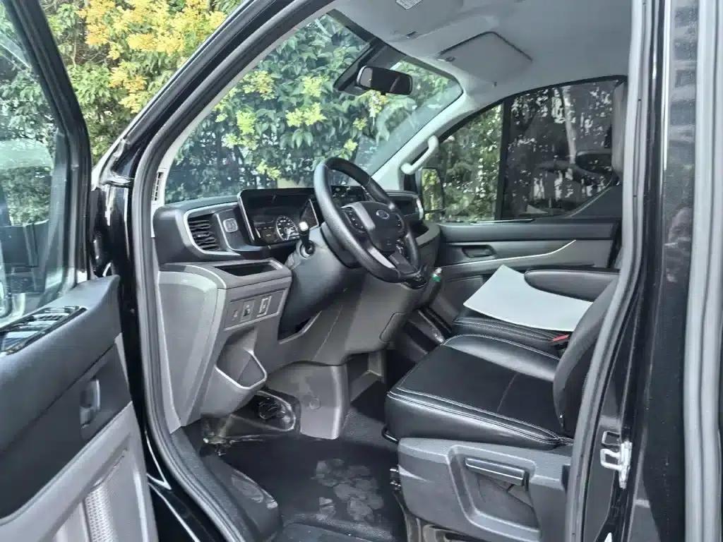 Ford Transit 2023 2.0T Diesel Automatic Multi-functional Commercial Vehicle, Short Wheelbase, Low Roof, 5/6 Seats — миниатюра 8