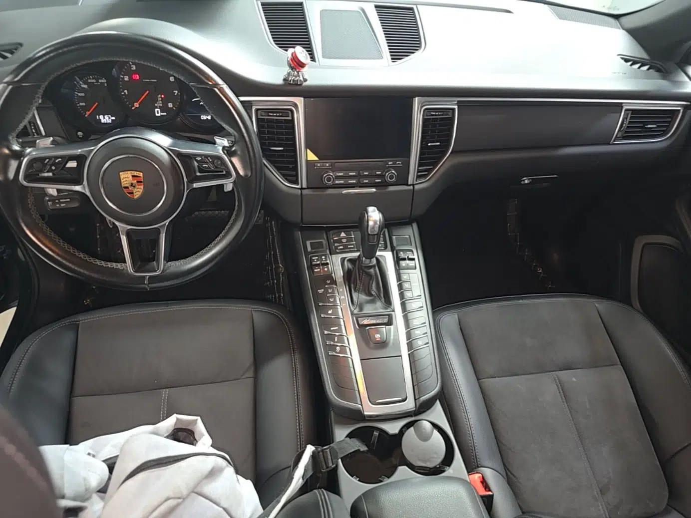 Porsche Macan 2017 Macan 2.0T — миниатюра 12