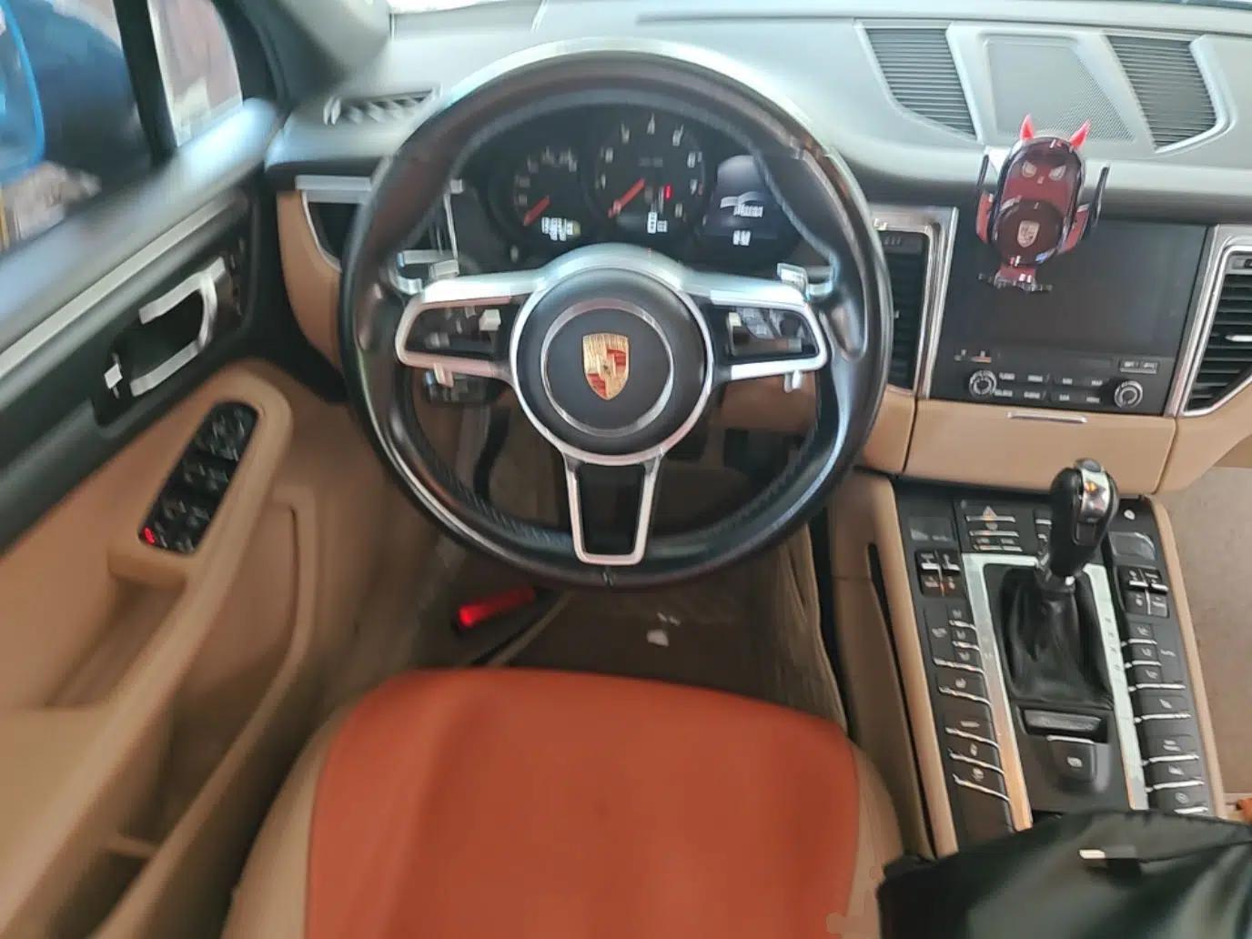 Porsche Macan 2017 Macan 2.0T — миниатюра 13