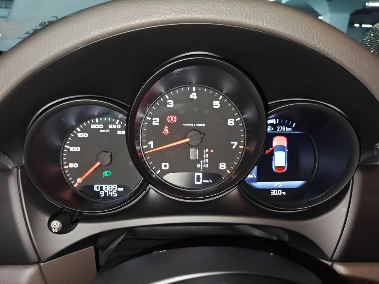 Porsche Macan 2017 Macan 2.0T — миниатюра 11