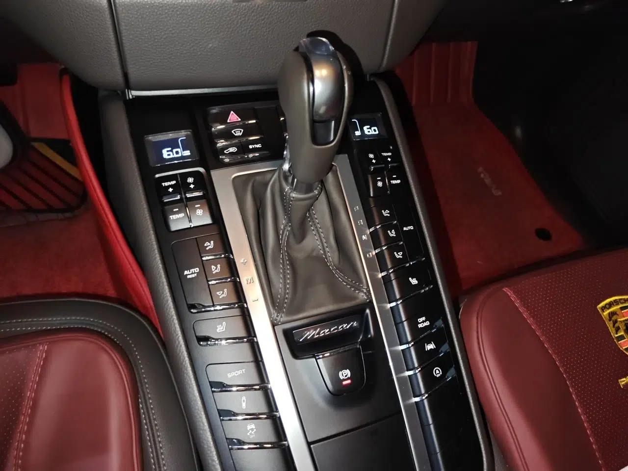 Porsche Macan 2017 Macan 2.0T — миниатюра 14