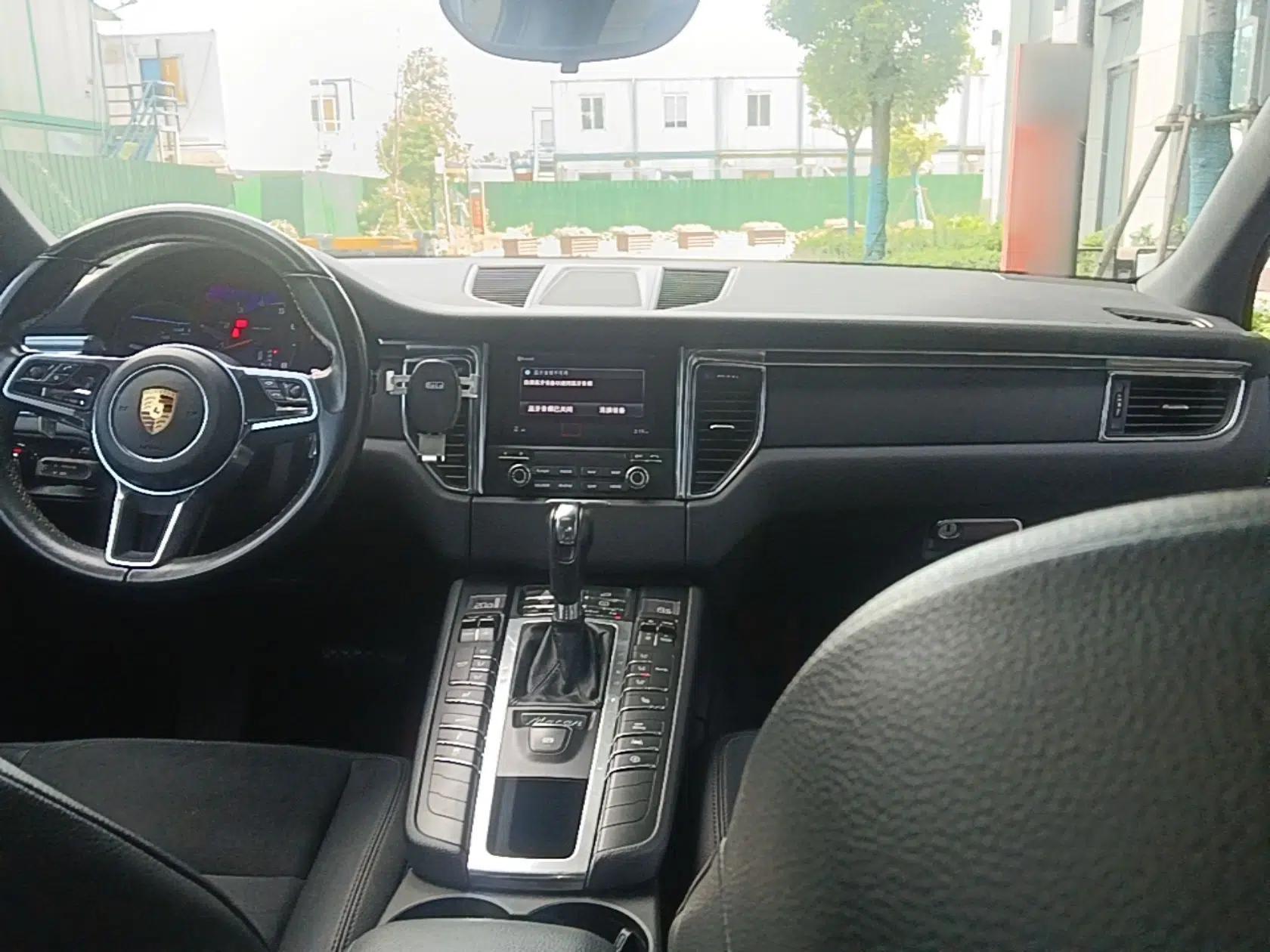 Porsche Macan 2017 Macan 2.0T — миниатюра 17