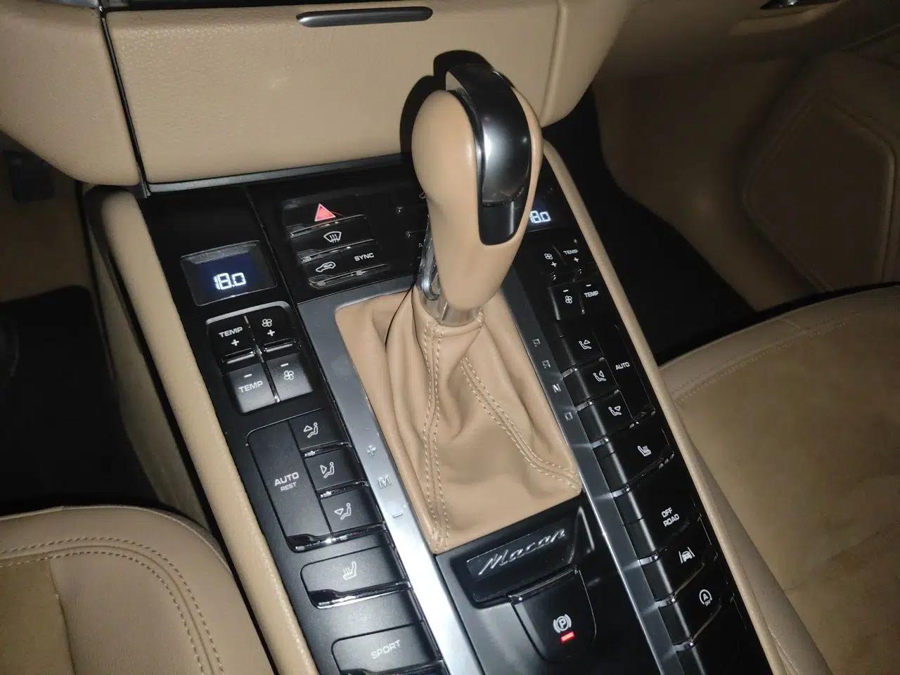 Porsche Macan 2017 Macan 2.0T — миниатюра 14