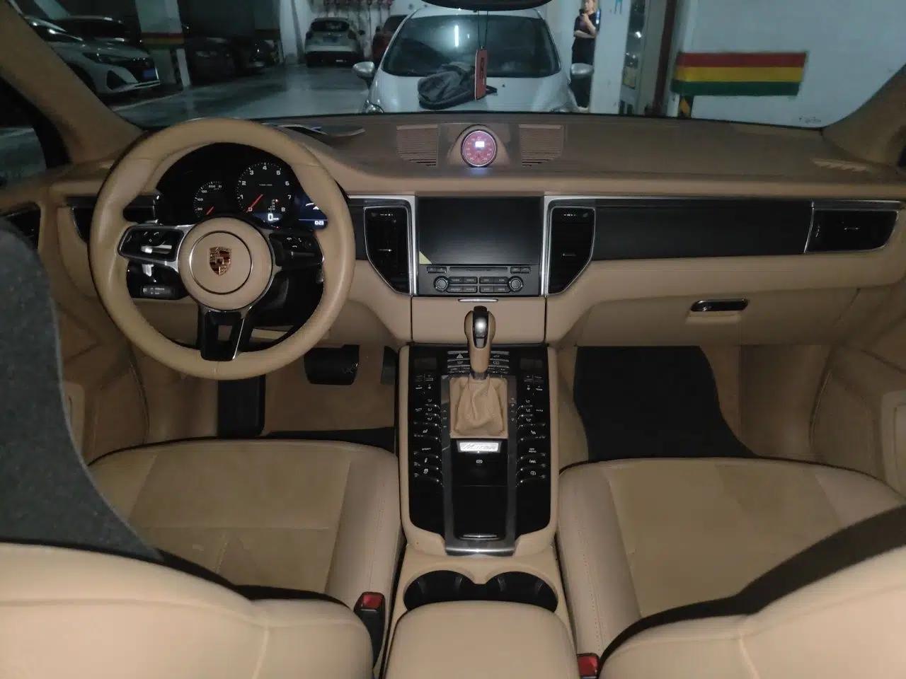 Porsche Macan 2017 Macan 2.0T — миниатюра 9