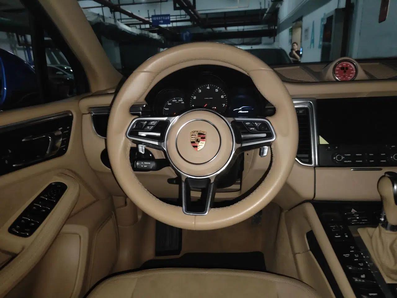 Porsche Macan 2017 Macan 2.0T — миниатюра 10