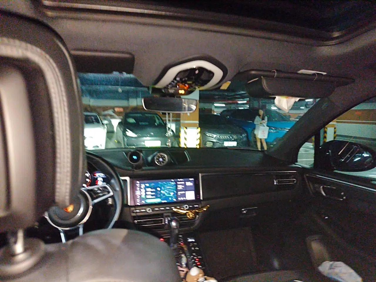 Porsche Macan 2018 Macan 2.0T — миниатюра 18