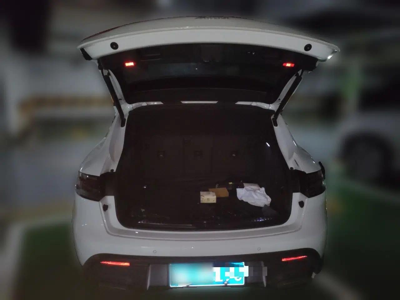 Porsche Macan 2023 Macan 2.0T — миниатюра 19
