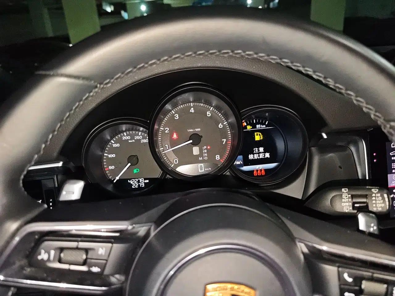 Porsche Macan 2022 Macan 2.0T — миниатюра 11