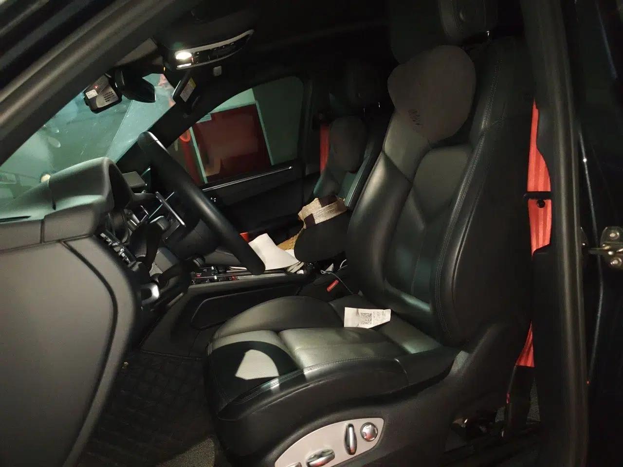 Porsche Macan 2022 Macan 2.0T — миниатюра 15