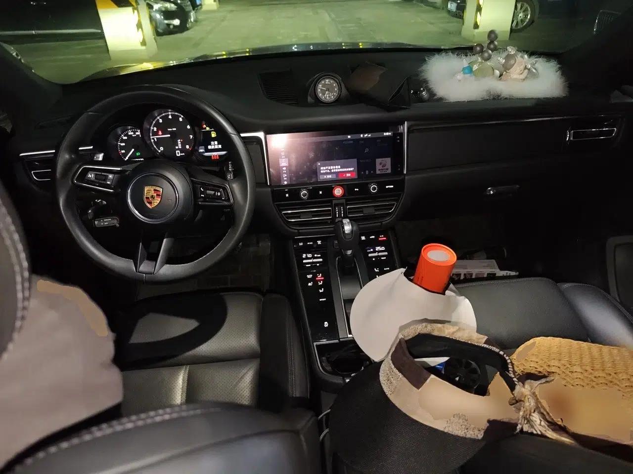 Porsche Macan 2022 Macan 2.0T — миниатюра 9