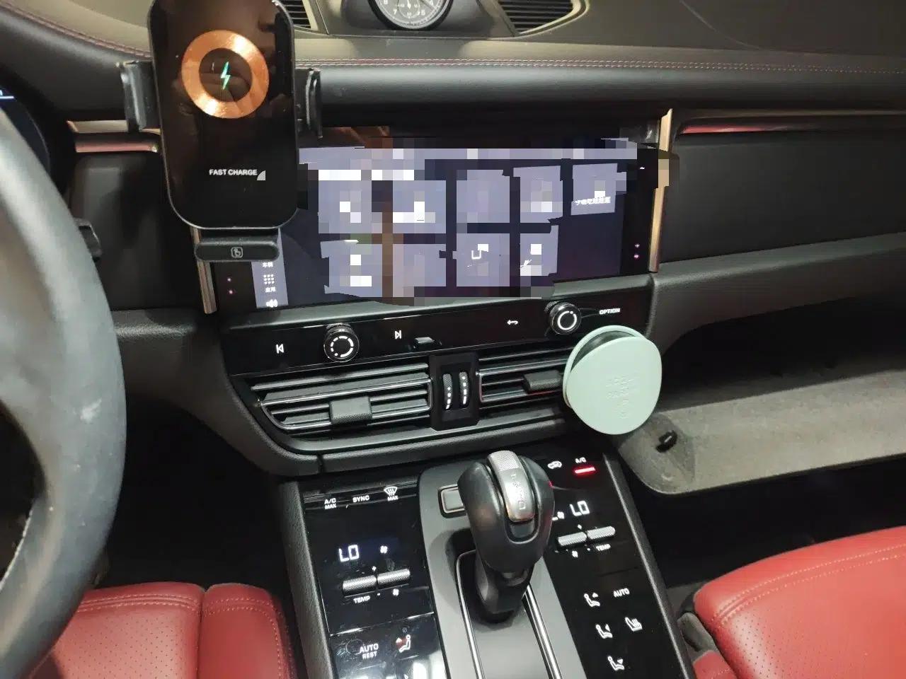 Porsche Macan 2023 Macan 2.0T — миниатюра 13