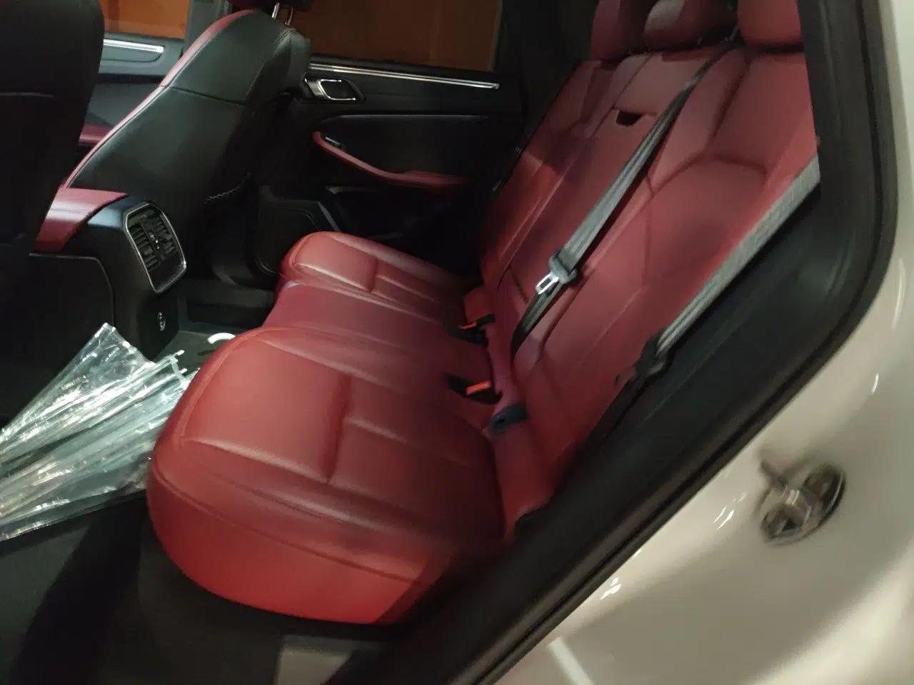 Porsche Macan 2023 Macan 2.0T — миниатюра 17