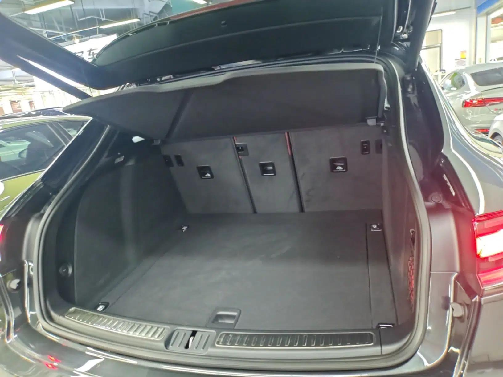 Porsche Macan 2022 Macan S 2.9T — миниатюра 22