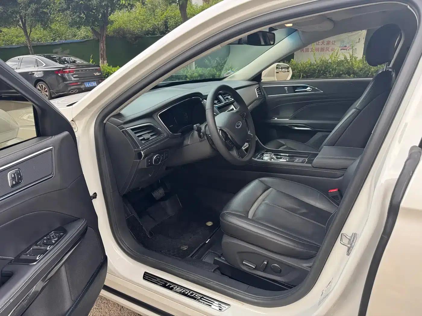 Taurus 2018 EcoBoost 245 Premium Edition (China V Emission Standard) — миниатюра 5