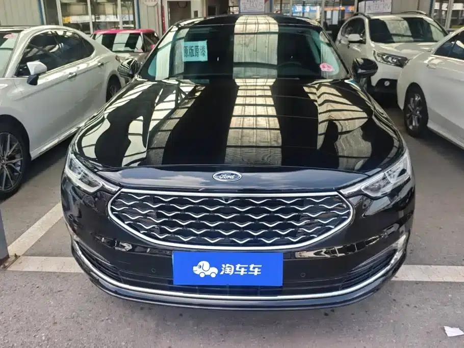 2019 Taurus EcoBoost 245 Premium Edition — миниатюра 2