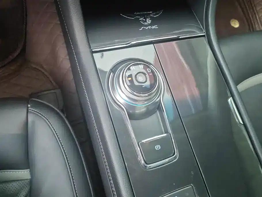 Taurus 2015 EcoBoost 325 V6 Flagship — миниатюра 16