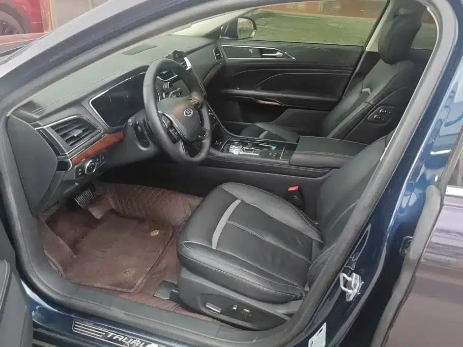 Taurus 2015 EcoBoost 325 V6 Flagship — миниатюра 9