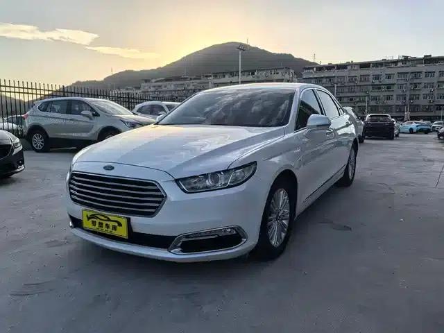 Taurus 2017 EcoBoost 245 Fashion Edition