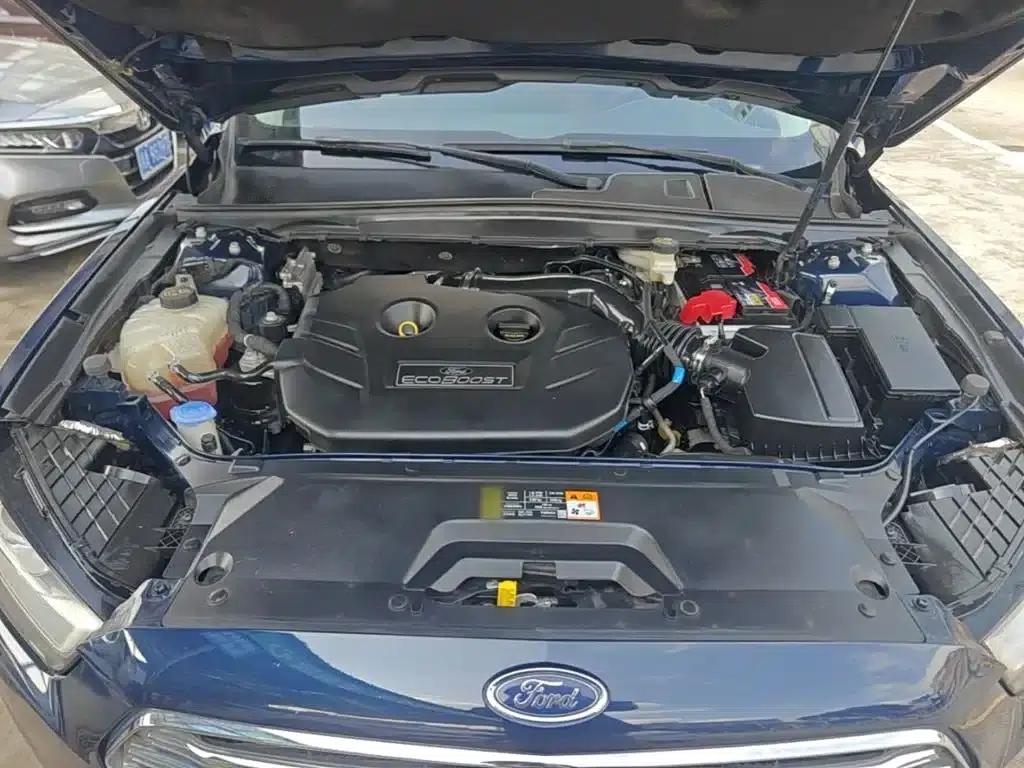 2015 Taurus EcoBoost 245 Fashion Edition — миниатюра 20