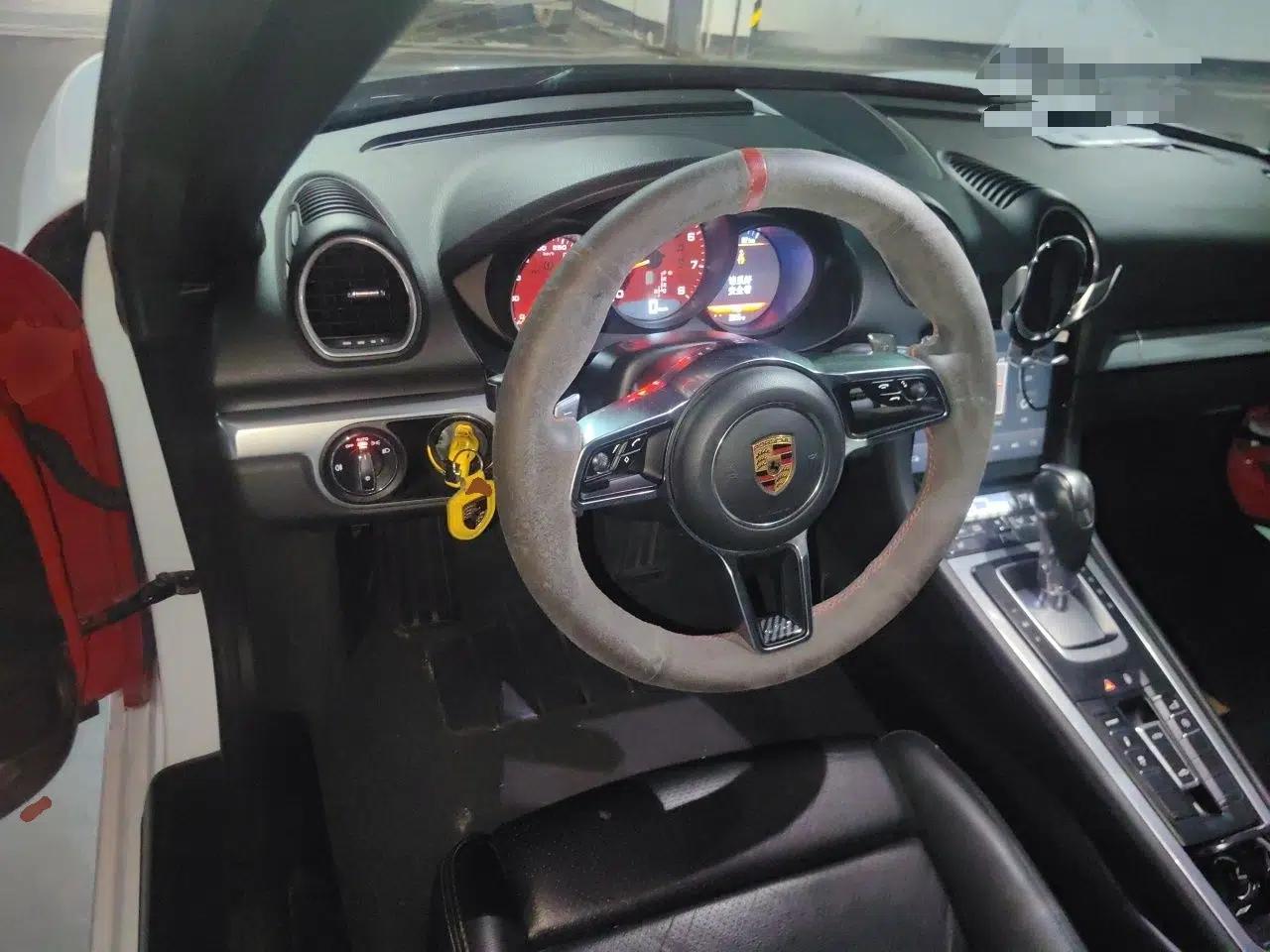 Porsche 718 2016 Boxster 2.0T — миниатюра 10