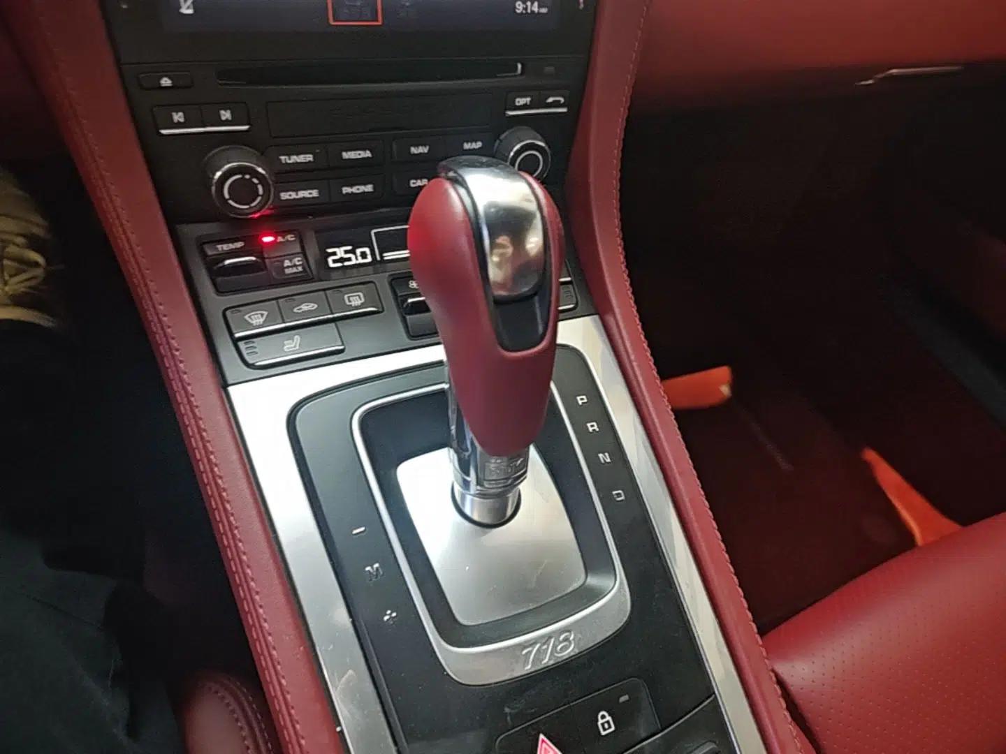 Porsche 718 2022 Boxster 2.0T — миниатюра 21