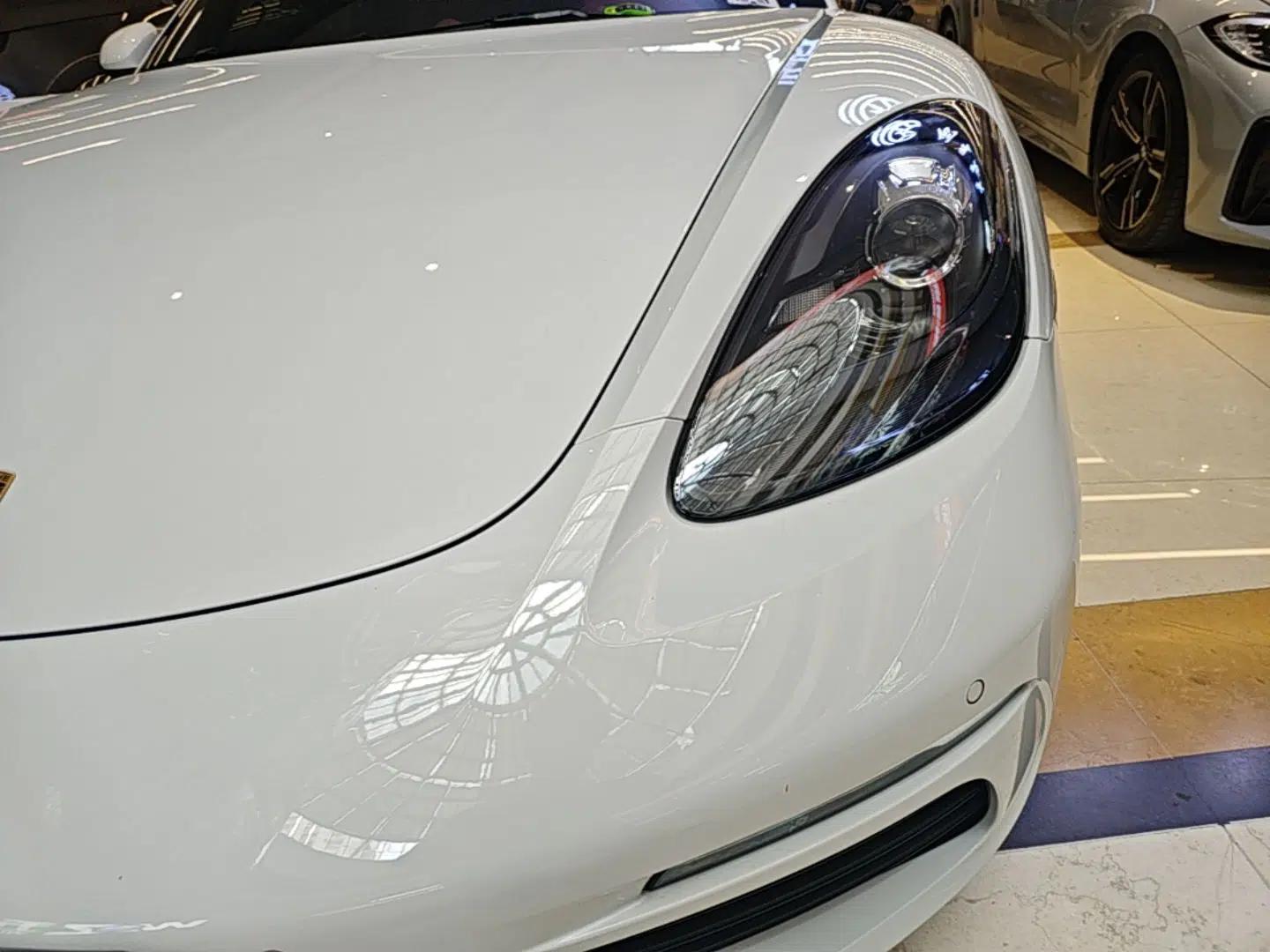 Porsche 718 2022 Boxster 2.0T — миниатюра 8