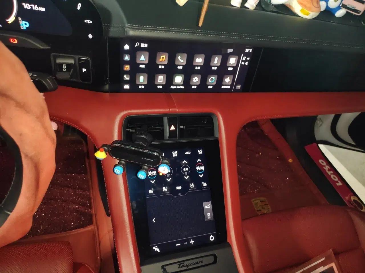 Porsche Taycan 2019 Taycan 4S — миниатюра 13