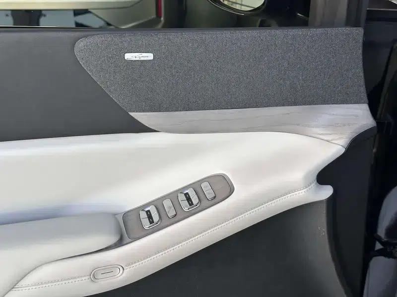 XPeng X9 2024 Model 640 AWD High Performance Max — миниатюра 40