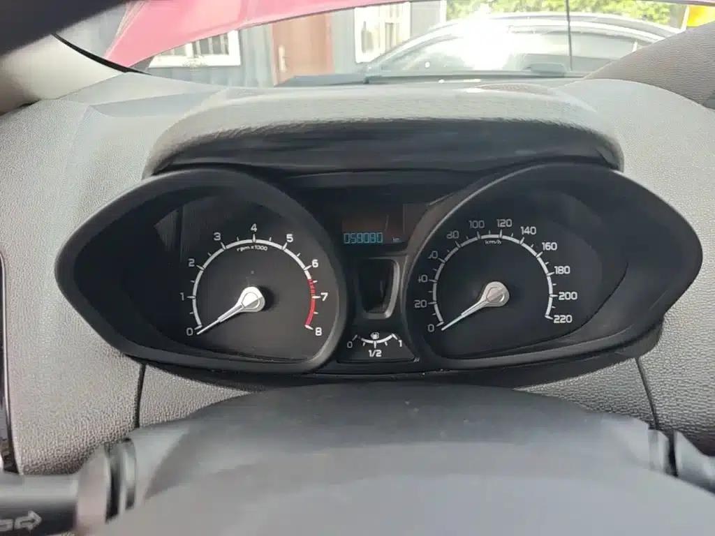 EcoSport 2017 1.5L Automatic Fashion Edition — миниатюра 12