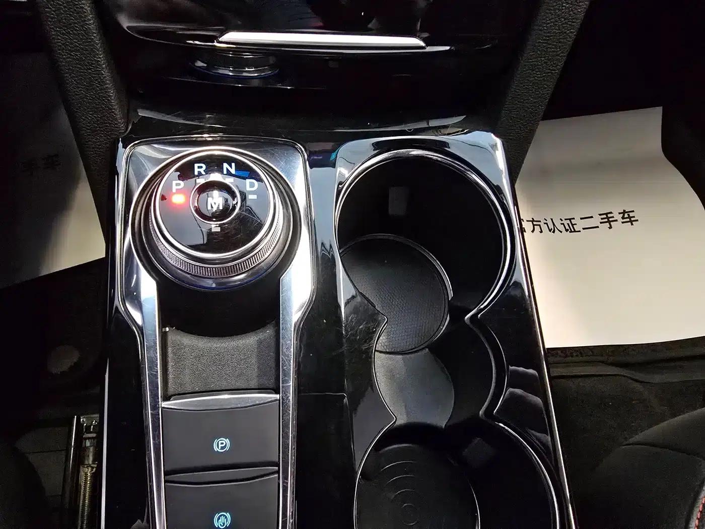 Escape 2020 EcoBoost 245 AWD ST-LINE — миниатюра 6