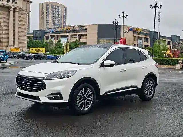 Escape 2020 EcoBoost 245 2WD Premium Edition