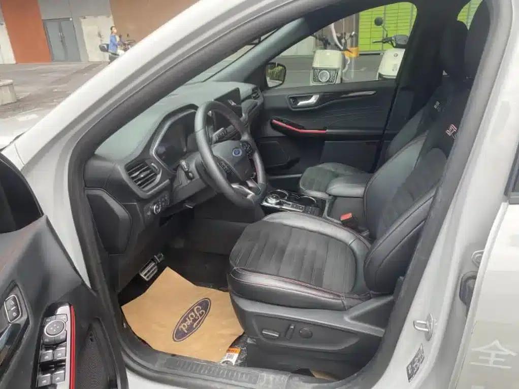 Escape 2024 EcoBoost 245 AWD ST-Line Pro — миниатюра 5