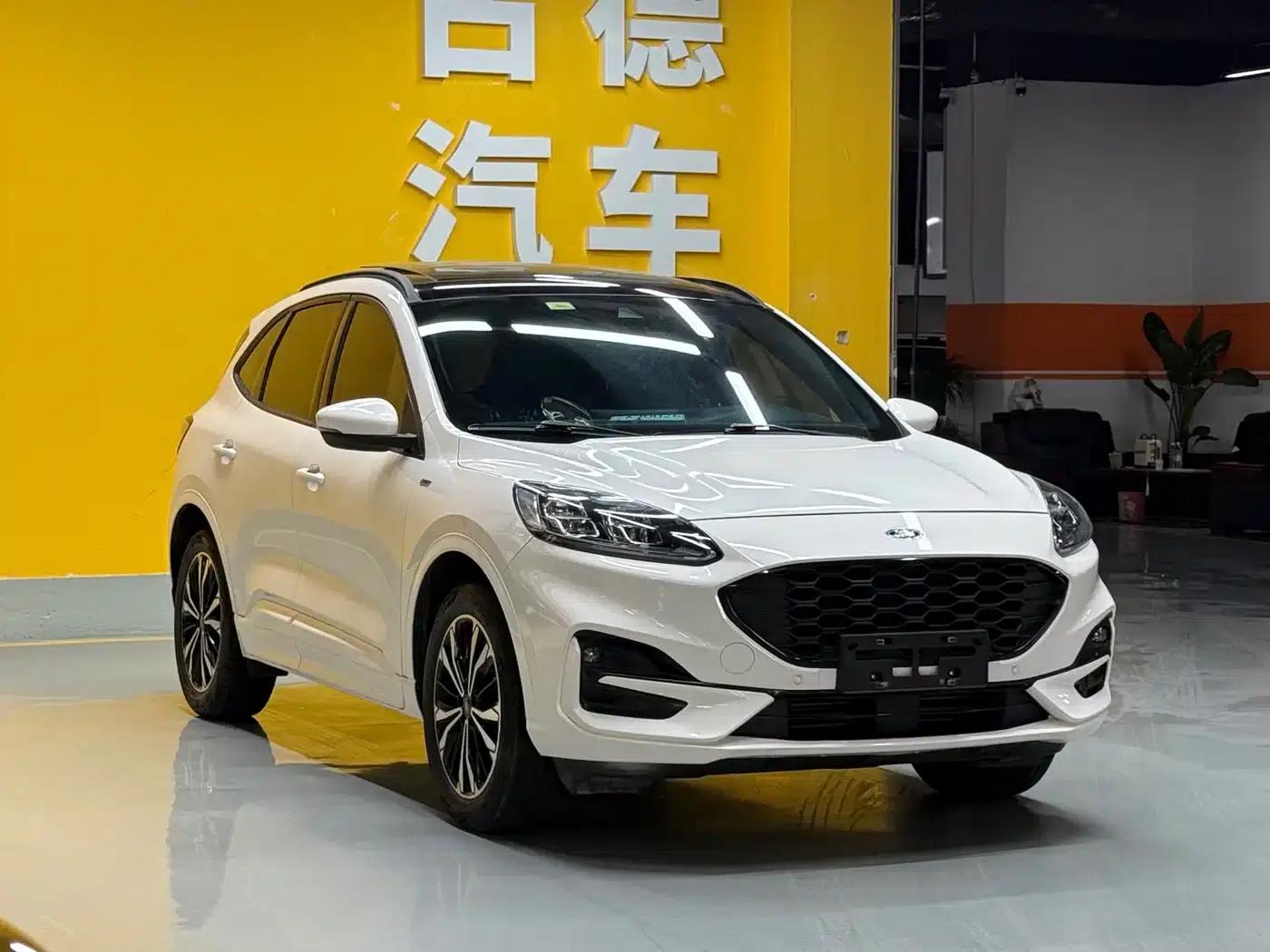 Escape 2020 EcoBoost 245 AWD ST-LINE — миниатюра 3